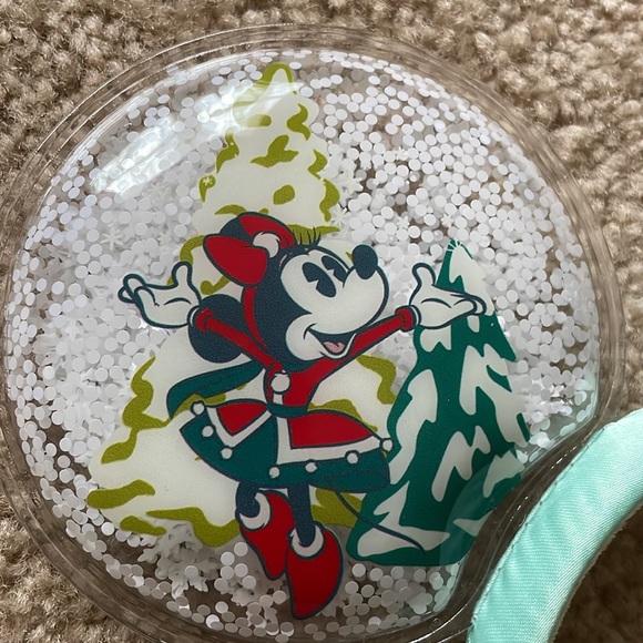 Disney snow globe Ears - Picture 4 of 4
